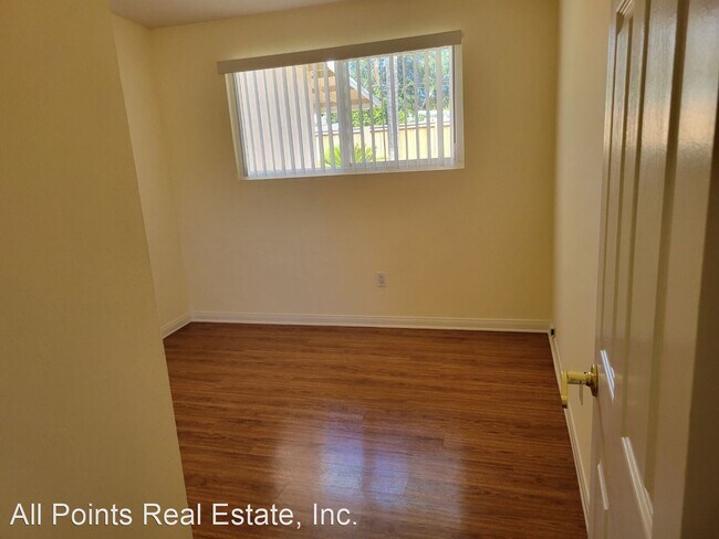 Foto del edificio - 3 br, 2 bath House - 9257 BIRD STREET