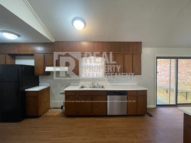 Foto del edificio - 1550 N Atwood Dr