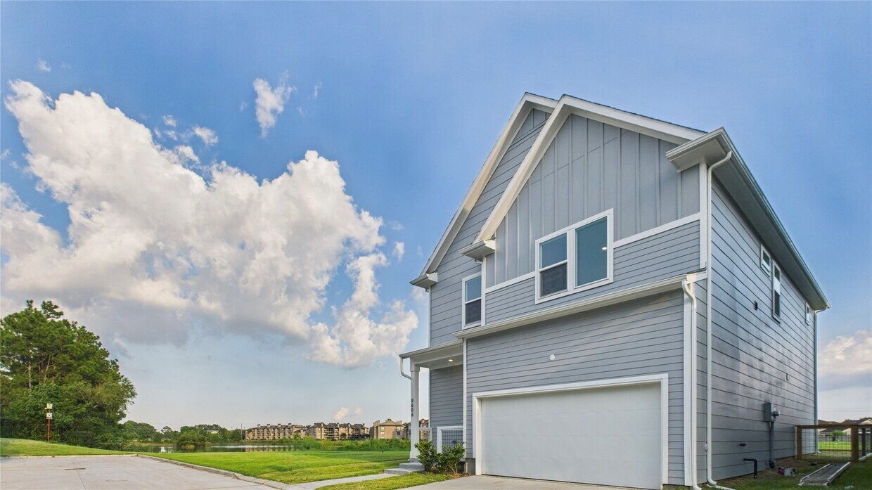 Foto principal - 9606 Valeca Dr