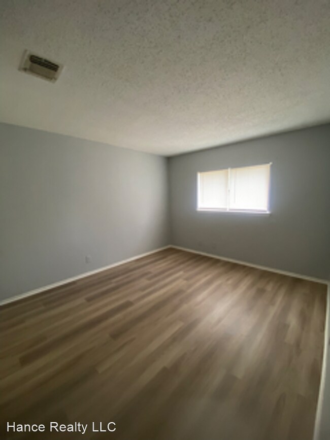 Building Photo - 3 br, 1 bath House - 4071-Enchanted Sun