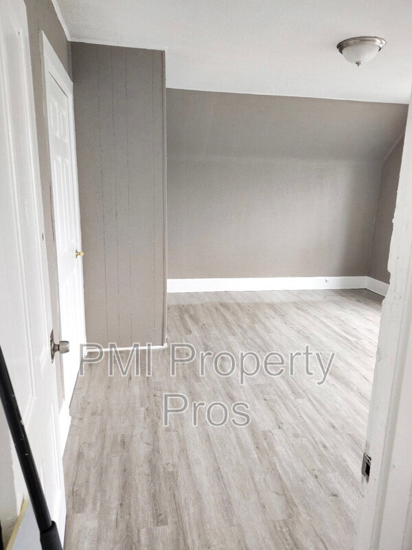 Foto del edificio - 2632 N 24th Pl