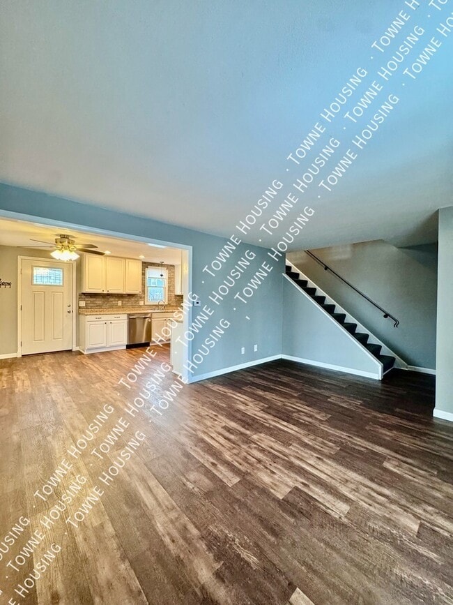 Building Photo - 757 Remington Dr