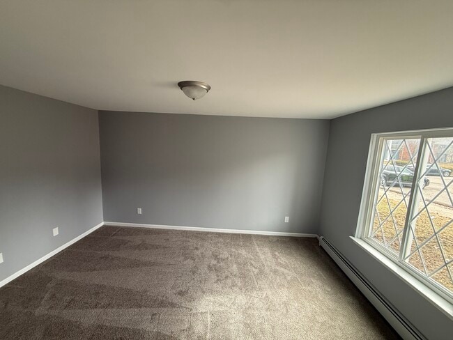 Building Photo - Thorncrest Estates