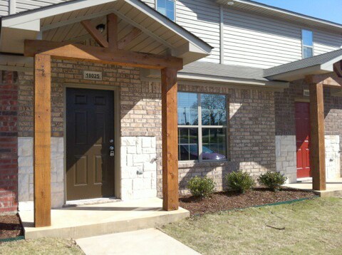 Primary Photo - 18035 Loring Ln