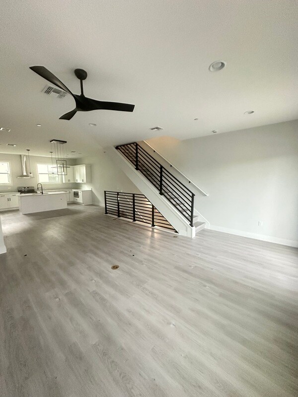 Foto del edificio - 46 W Jersey St