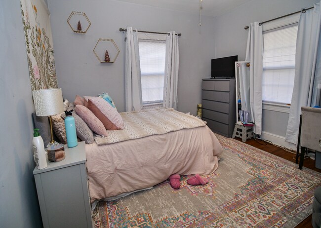 Foto del edificio - 2 bedroom Grid House for rent!