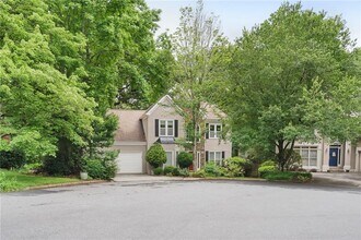 Building Photo - 2652 Willow Cove