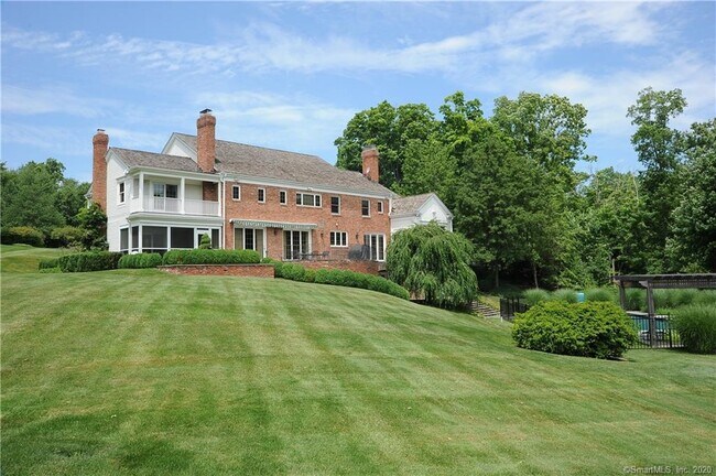 Building Photo - 1 Wrenfield Ln