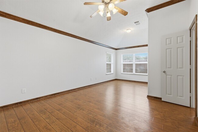 Foto del edificio - 18420 Sunrise Pines Dr