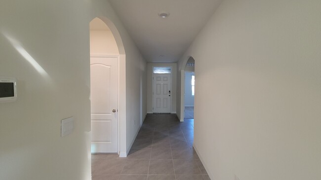 Building Photo - 3/2/2 Home in Riverbend, Sanford!