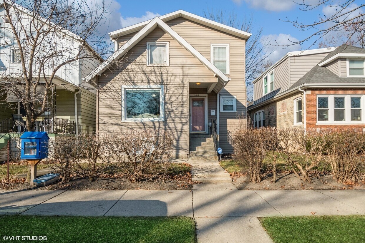 Foto principal - 2018 Dodge Ave