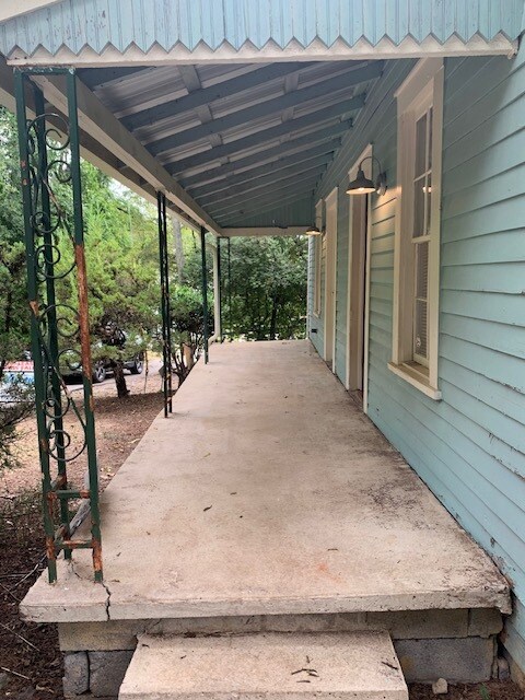 Foto del edificio - 245 N Pope St