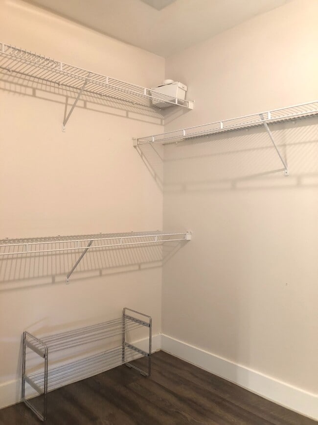 Building Photo - Coming Soon!