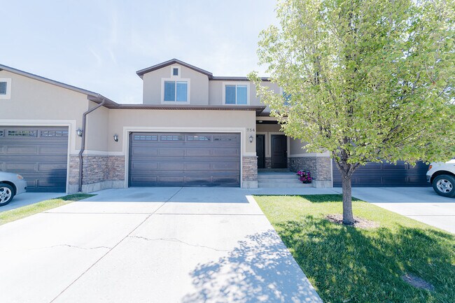 Building Photo - 754 S 150 E
