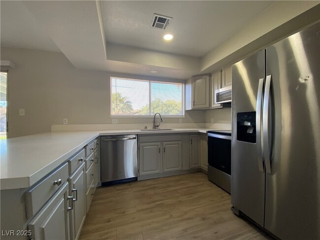 Building Photo - 4765 E Mohave Ave