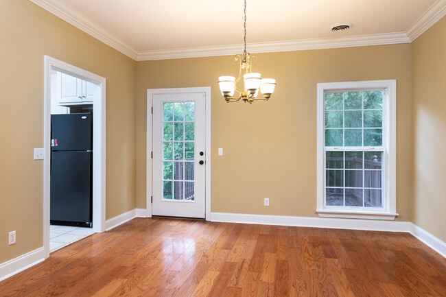Building Photo - 109 Twin Gates Drive