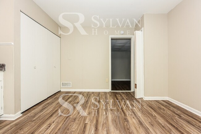 Foto del edificio - Turn the key. Enter. Smile. Repeat every day!