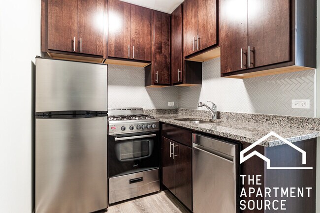 Foto del edificio - 529 W Surf St