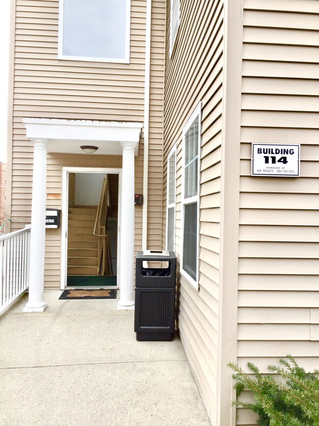 Entrance to 114 - 114 Strawberry Hill Ave