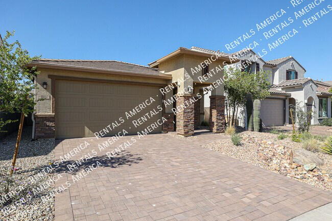 Building Photo - 8817 W Luke Ave