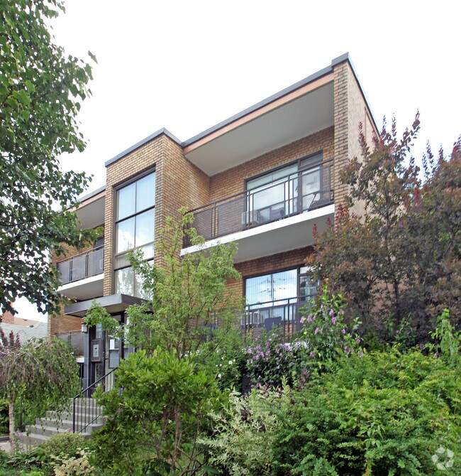 Photo du bâtiment - 260 Gamble Ave