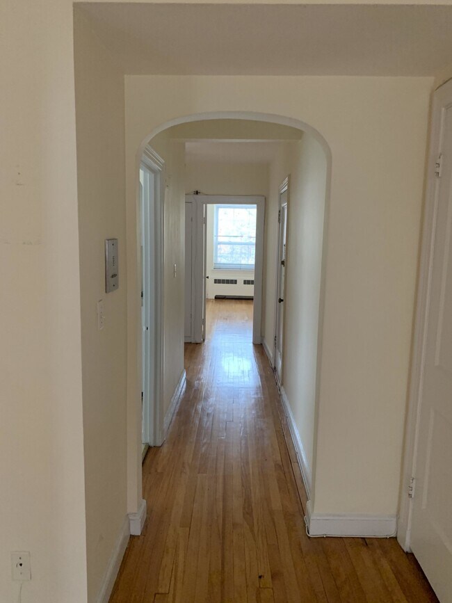 Foto del edificio - 24 Fairbanks St