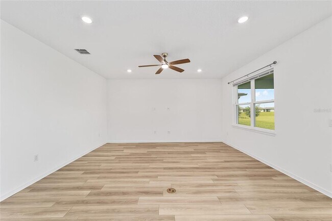 Foto del edificio - 8479 SW 52nd Lane Rd