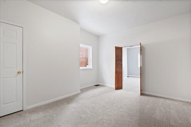 Foto del edificio - 176 42nd St