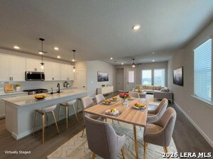 Foto del edificio - 5958 Edna Pt