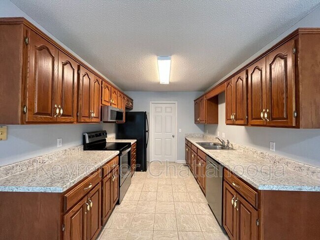 Foto del edificio - 6003 Hunter Rd