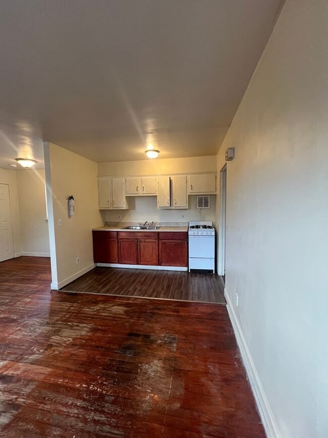 Building Photo - 505 Wiconisco St