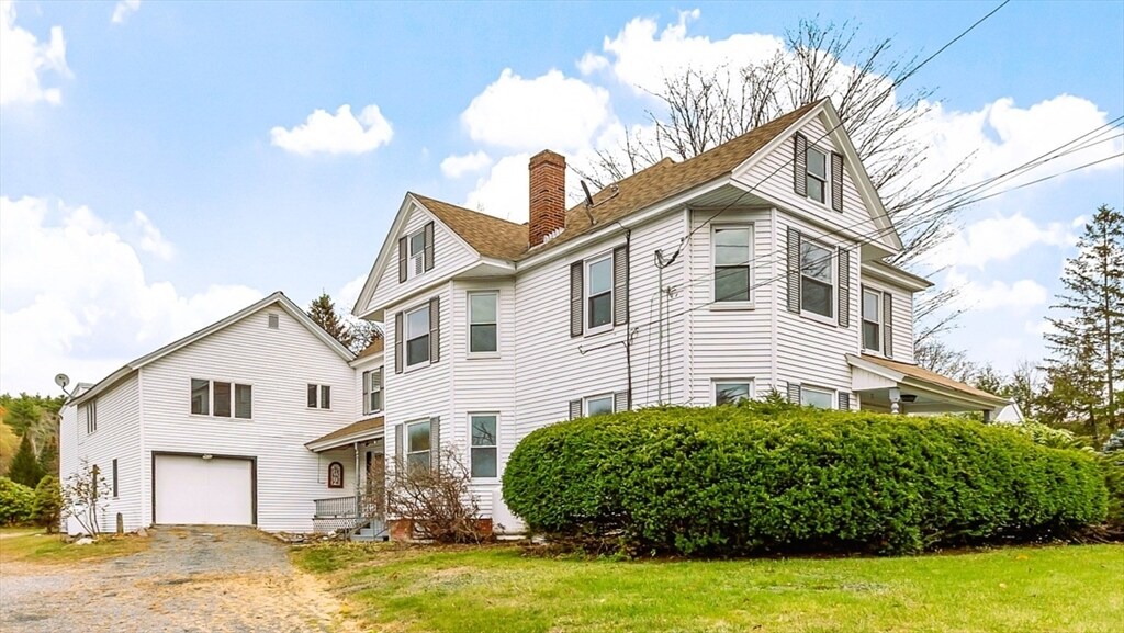 Foto principal - 2154 Main St