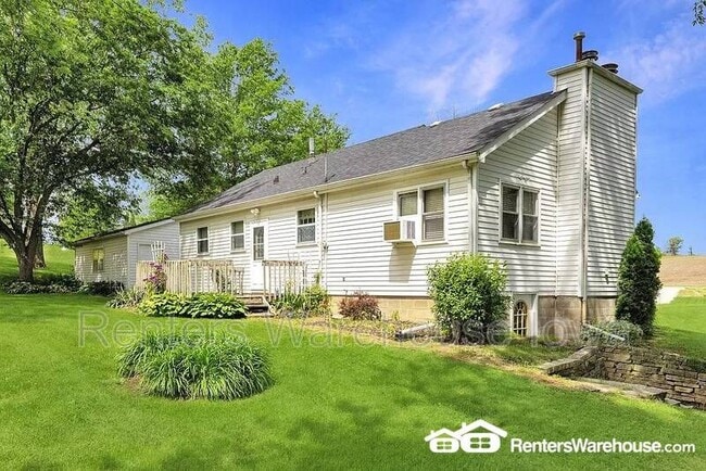 Building Photo - 3390 Ute Ave