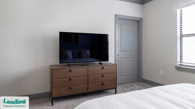 Foto del edificio - 2539 Spring Cypress Rd