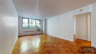 Building Photo - 236 E 36th St