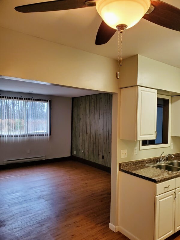 2050 Presque Isle Ave, Marquette, MI 49855 Apartments Marquette, MI