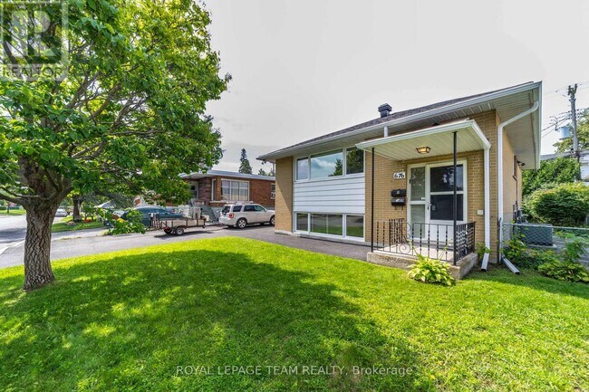 Building Photo - 676 Borthwick Ave