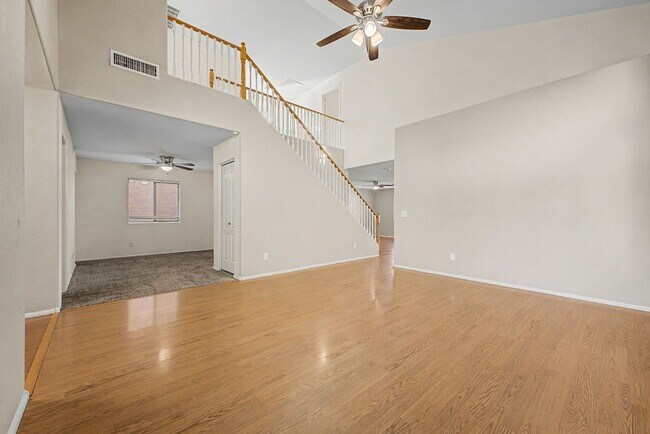 Building Photo - 41704 W Sunland Dr
