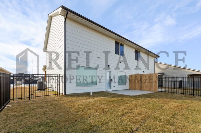 Foto del edificio - 12422 Blanford St