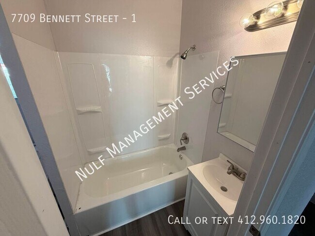 Foto del edificio - 7709 Bennett St