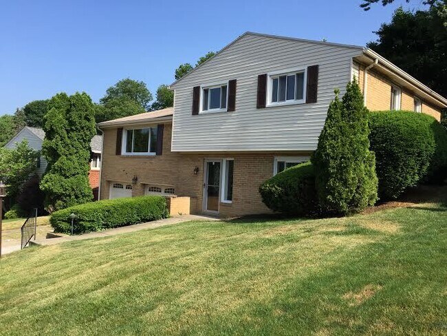 Foto del edificio - **********Gorgeous Scott Township 3-Bed/1....