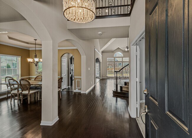 Building Photo - 14020 Sparrow Hill Dr