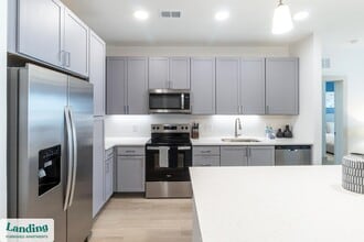 Building Photo - 158 Malachite Wy