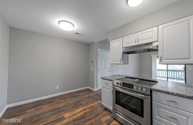 Foto del edificio - 2 br, 1 bath Condo - 1630 Summergate Parkway