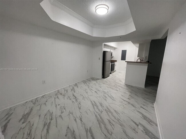 Building Photo - 215 SW 117th Ter