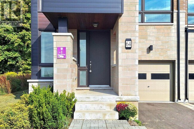 Building Photo - 64 La Tache Cres