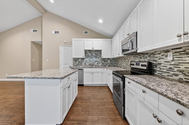 Building Photo - 2908 Mistywood Ln