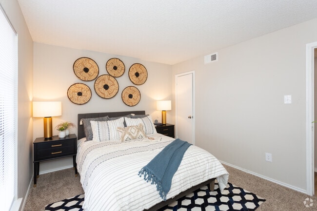 1HAB 1BA - 630 ft² - ReNew Fairmont Park