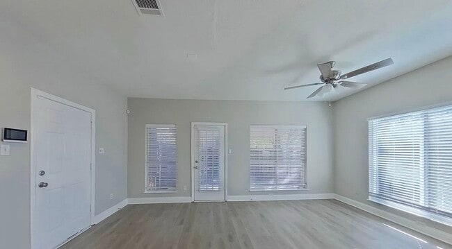 Photo - MOVE IN READY House