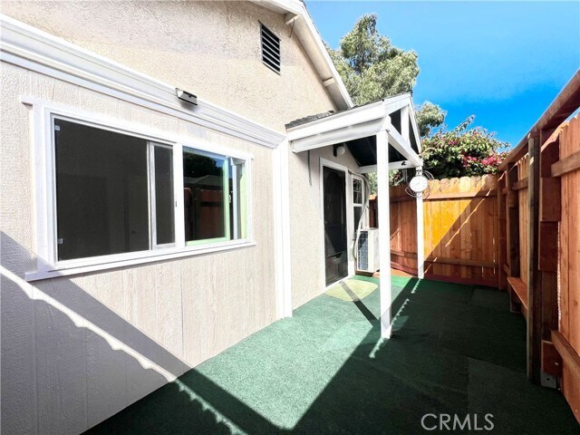 Foto principal - 4727 Milne Dr